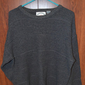 Wash to Wear Size L Grey Knit Sweater